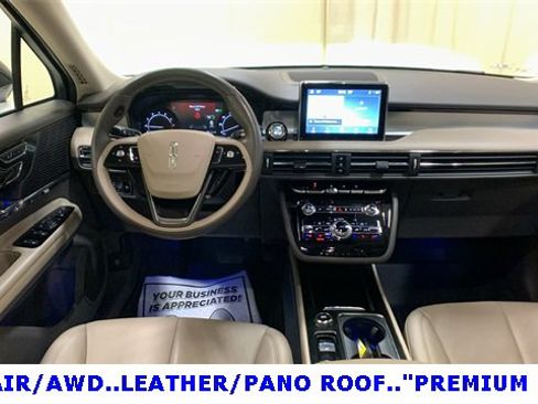Used 2022 Lincoln Corsair AWD w/ Premium Package image 25