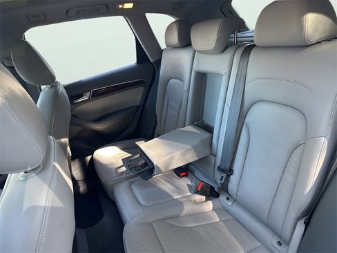 Used 2016 Audi Q5 2.0T Premium image 52