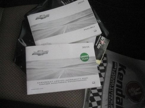 Used 2011 Chevrolet Malibu LS image 22