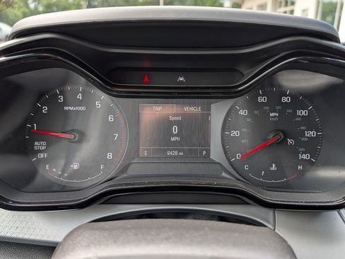 Used 2026 Chevrolet Trax LS w/ LS Convenience Package FWD image 16