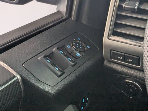 Used 2018 Ford F150 Raptor w/ Equipment Group 802A Luxury AWD/4WD image 19