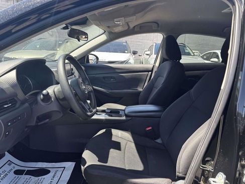 Used 2024 Nissan Sentra S FWD image 17