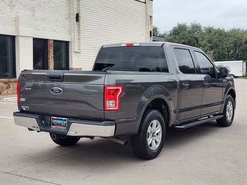 Used 2016 Ford F150 XLT w/ Equipment Group 301A Mid RWD image 3