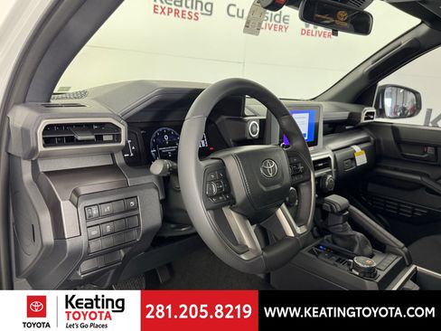 New 2026 Toyota 4Runner SR5 image 2