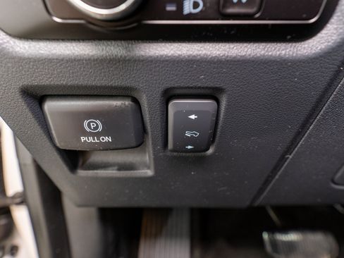 Used 2023 Ford Expedition Limited RWD image 32