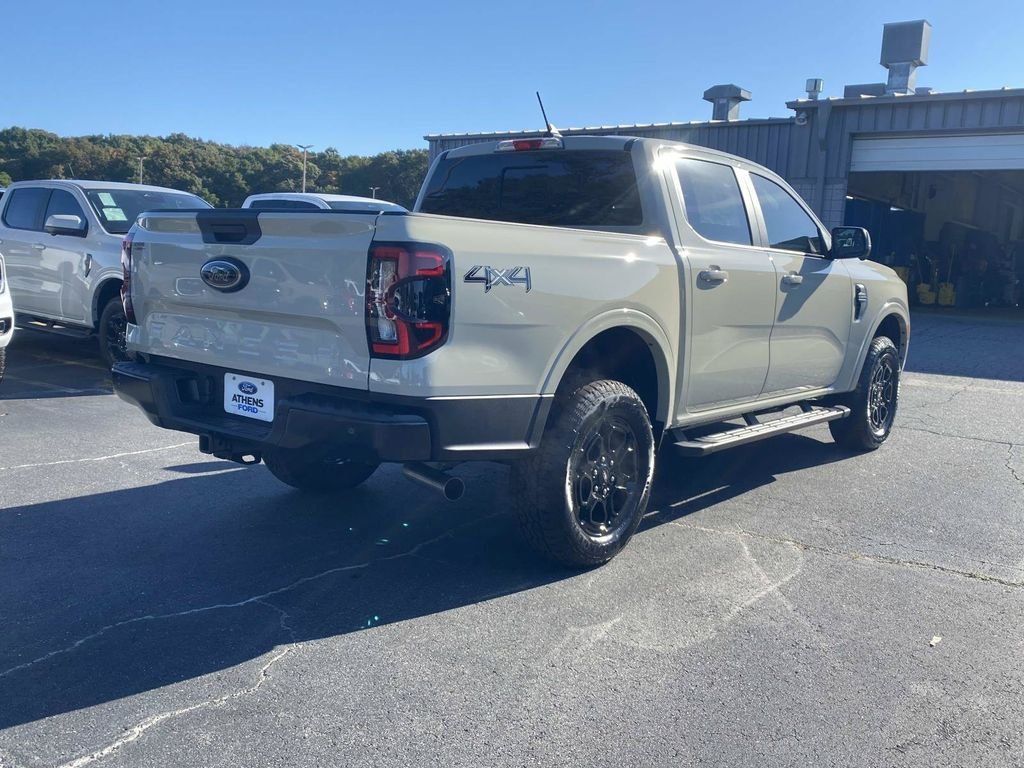 New 2026 Ford Ranger Lariat w/ Black Appearance Package AWD/4WD image 3