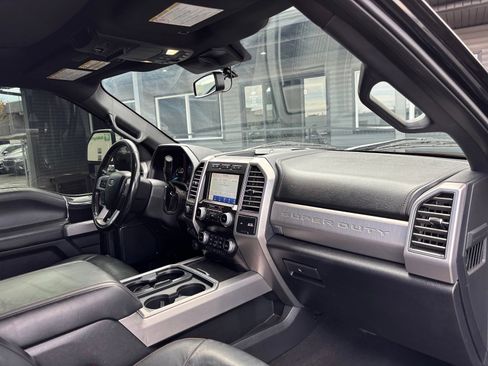 Used 2020 Ford F350 Platinum AWD/4WD image 19