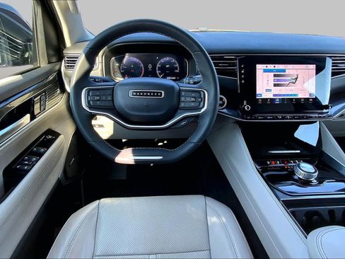 Used 2024 Jeep Wagoneer 2WD w/ Premium Group I image 6