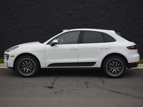 Used 2018 Porsche Macan S AWD/4WD image 2