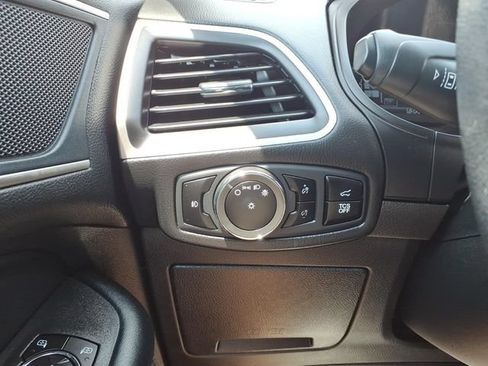 Certified 2023 Ford Edge SEL w/ Convenience Package AWD/4WD image 13