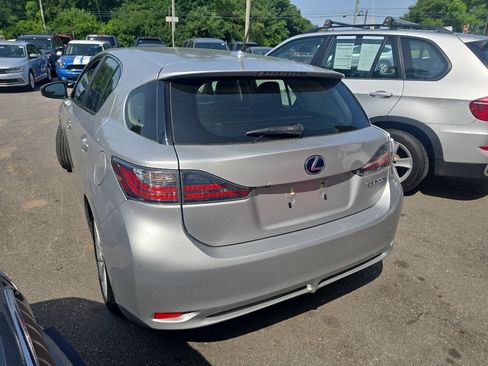 Used 2012 Lexus CT 200h Premium w/ Premium Audio Pkg FWD image 4