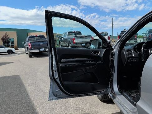 Used 2019 Dodge Durango GT AWD/4WD image 30