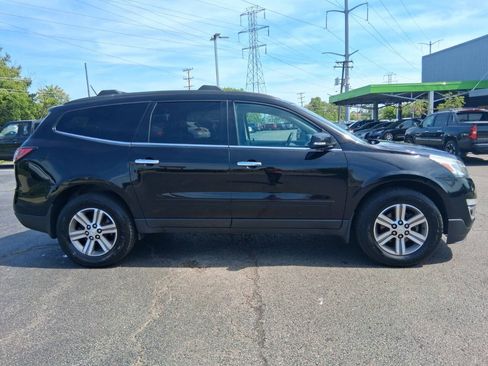 Used 2016 Chevrolet Traverse LT AWD/4WD image 4