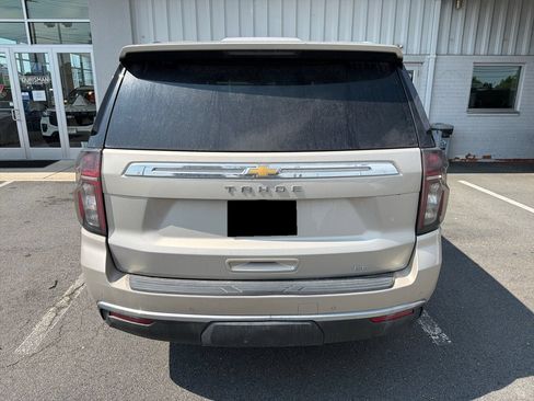 Used 2024 Chevrolet Tahoe LT w/ Luxury Package AWD/4WD image 6