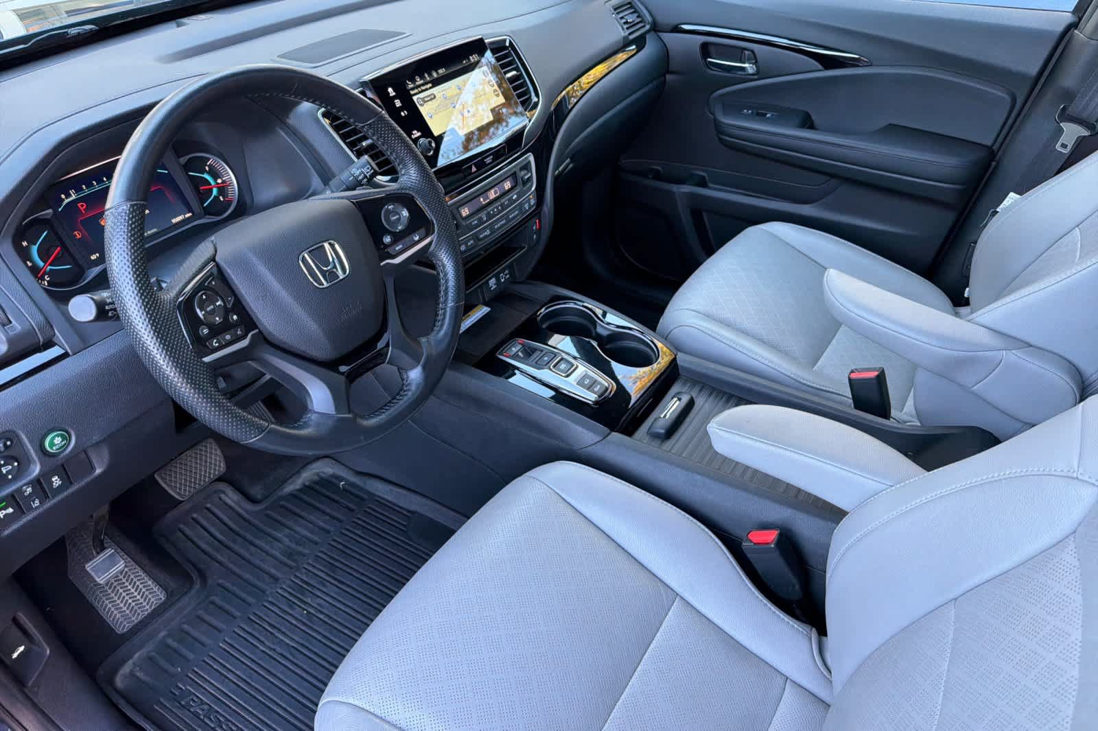 Used 2021 Honda Passport Elite image 13