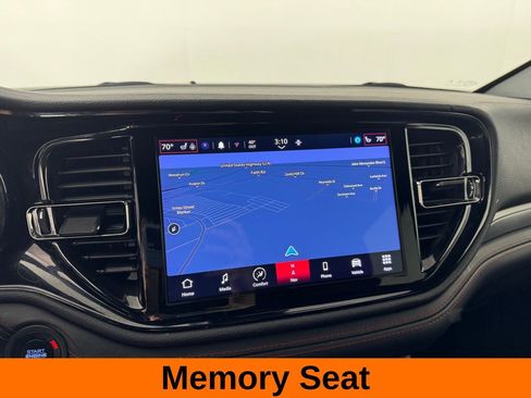 Used 2024 Dodge Durango GT image 19