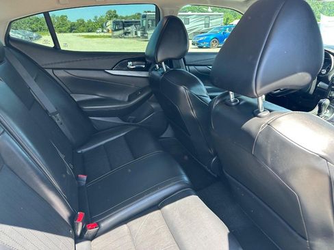 Used 2017 Nissan Maxima 3.5 SL FWD image 11