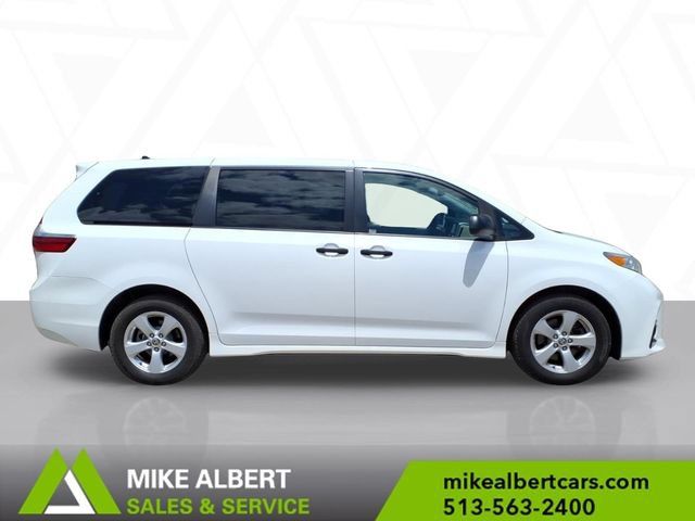 Used 2020 Toyota Sienna L FWD image 8