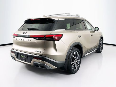 Used 2023 INFINITI QX60 Sensory w/ Vision Package FWD image 9