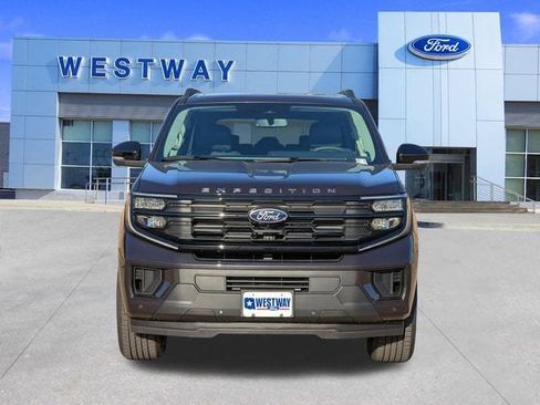 New 2025 Ford Expedition Max Active image 33