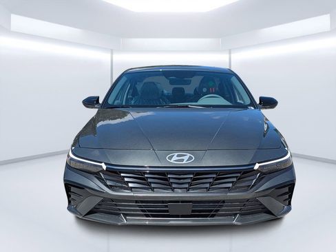 New 2026 Hyundai Elantra SEL Sport Premium w/ Cargo Package FWD image 8