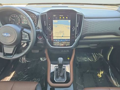 Certified 2025 Subaru Forester Touring w/ Popular Package - Touring AWD/4WD image 10