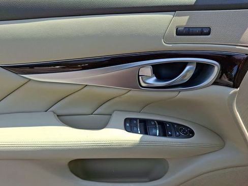 Used 2013 INFINITI M37 x w/ Premium Pkg AWD/4WD image 12