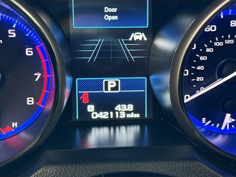 Used 2018 Subaru Outback 2.5i Touring image 13