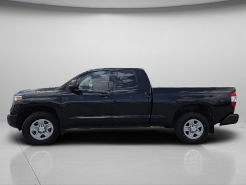 Used 2019 Toyota Tundra SR5 AWD/4WD image 16