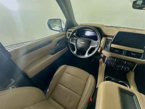 Used 2023 Chevrolet Tahoe Premier image 9