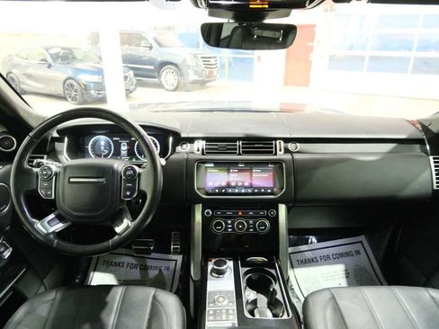 Used 2017 Land Rover Range Rover Supercharged AWD/4WD image 28