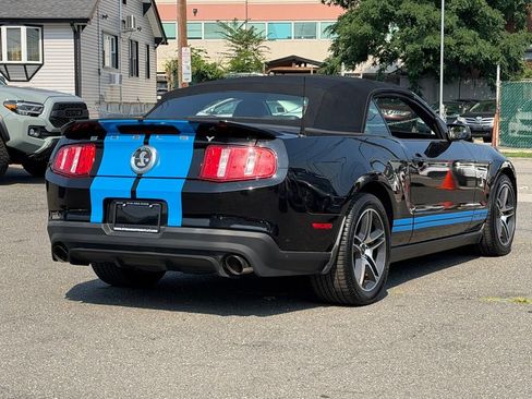Used 2010 Ford Mustang Shelby GT500 RWD image 7