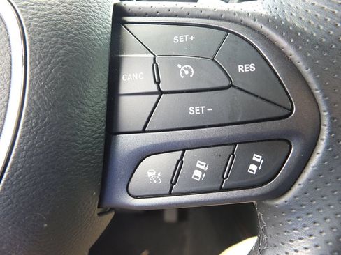 Used 2023 Dodge Durango GT RWD image 33