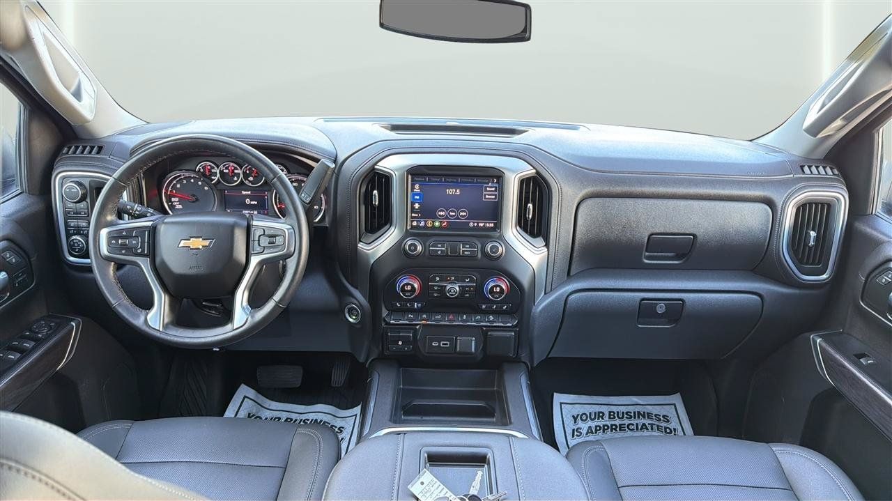 Used 2021 Chevrolet Silverado 1500 LTZ AWD/4WD image 22
