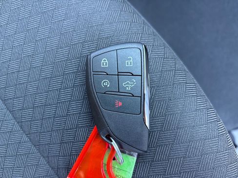 New 2026 GMC Sierra 1500 Elevation image 42