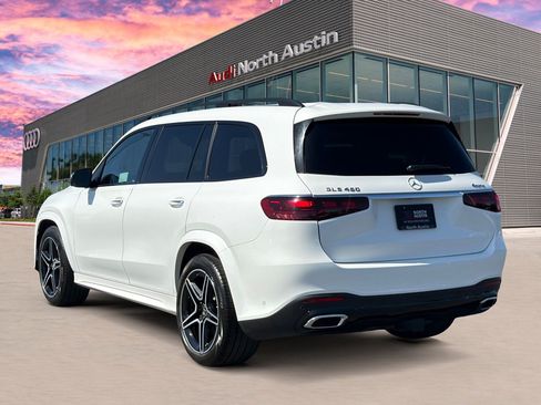 Used 2024 Mercedes-Benz GLS 450 4MATIC image 8