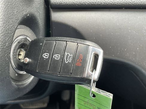 Used 2020 Kia Sportage LX AWD/4WD image 28