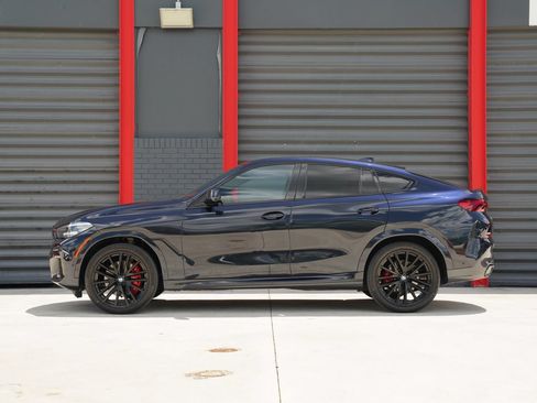 Used 2023 BMW X6 xDrive40i w/ M Sport Package AWD/4WD image 8