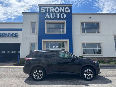 Used 2023 Nissan Rogue SV AWD/4WD image 18