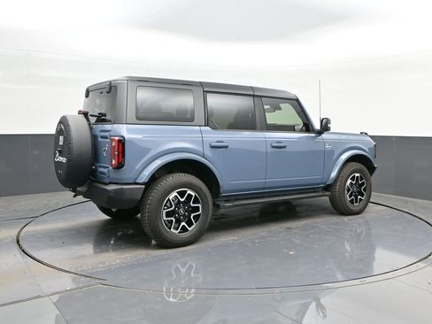 Used 2023 Ford Bronco Outer Banks image 15