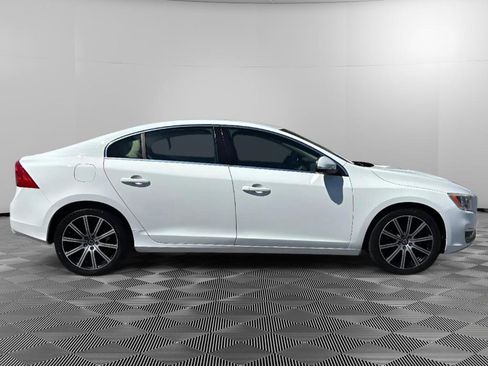 Used 2017 Volvo S60 T5 Inscription AWD/4WD image 6