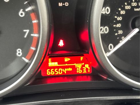 Used 2012 MAZDA MAZDA5 Grand Touring image 44