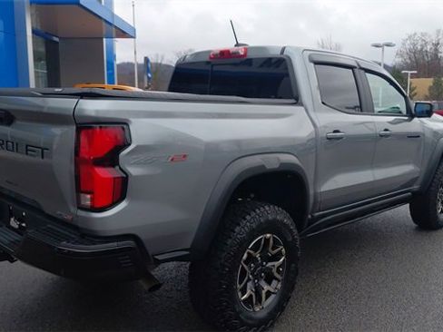 Certified 2024 Chevrolet Colorado ZR2 w/ Technology Package image 3