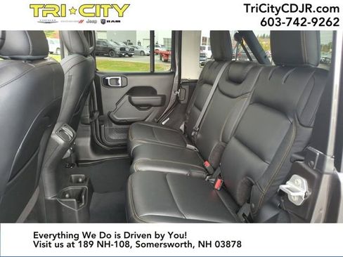 New 2025 Jeep Wrangler Sport S image 25