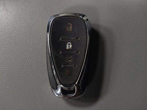 Used 2020 Chevrolet Malibu LS FWD image 32
