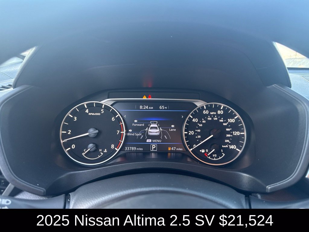 Used 2025 Nissan Altima 2.5 SV FWD image 25