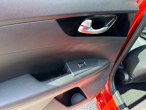 Used 2019 Kia Forte EX w/ Option Group 020 FWD image 20