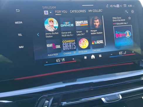 Used 2026 BMW X2 xDrive28i w/ Technology Package AWD/4WD image 22