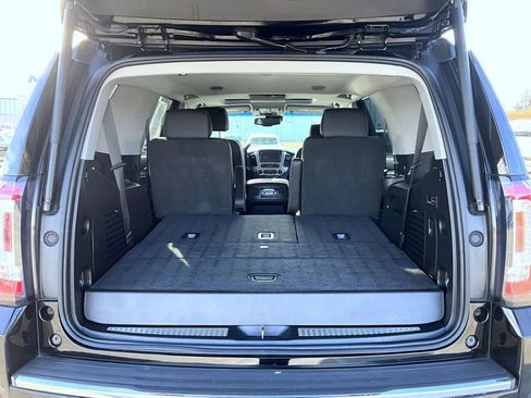 Used 2019 GMC Yukon Denali w/ Denali Ultimate Package image 9