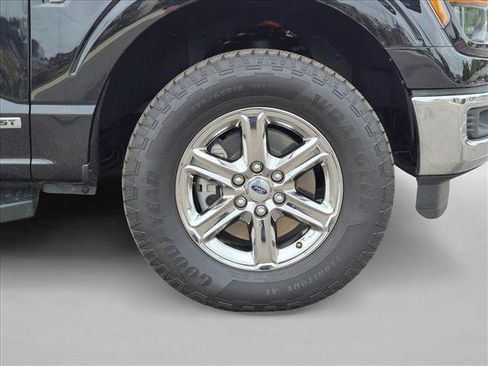 Used 2025 Ford F150 XLT w/ Equipment Group 301A Standard AWD/4WD image 23